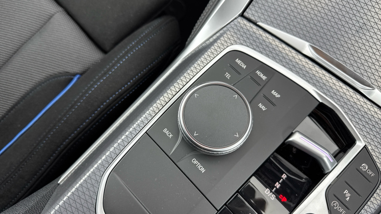 BMW 4 Series 420i M Sport 5dr Step Auto [Pro Pack] Petrol Hatchback